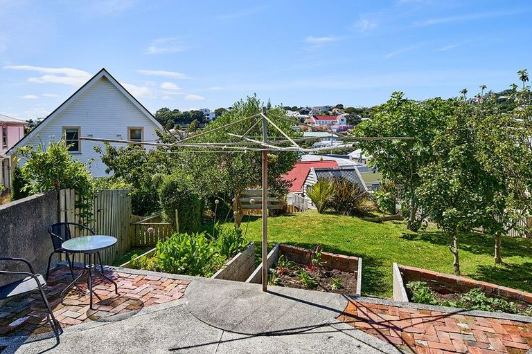 Photo of property in 20 Charlotte Avenue, Brooklyn, Wellington, 6021