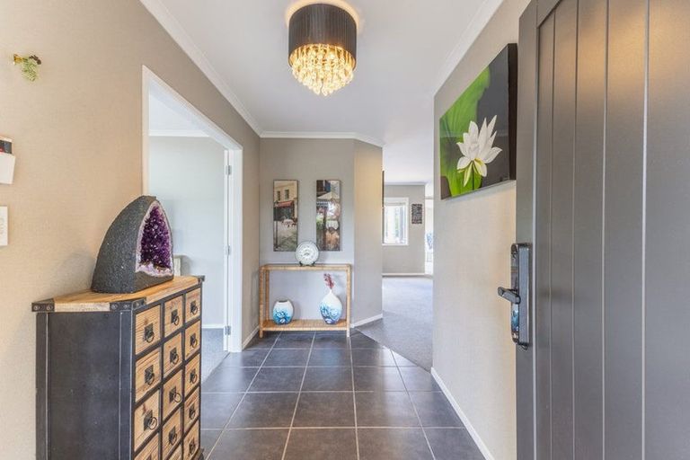 Photo of property in 70 Farringdon Avenue, Rototuna North, Hamilton, 3210