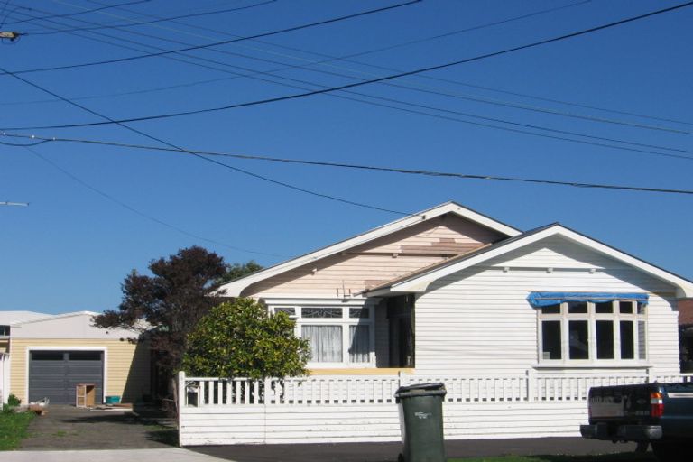 Photo of property in 46 Hume Street, Alicetown, Lower Hutt, 5010