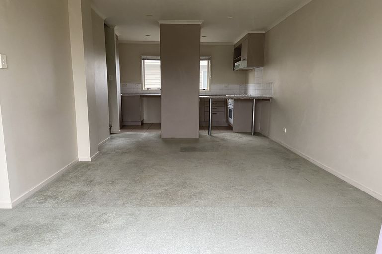 Photo of property in 5/49 Henderson Valley, Henderson, Auckland, 0612