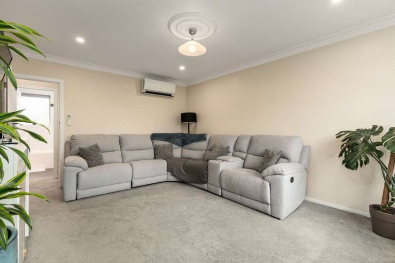 Photo of property in 4/16 Holly Road, St Albans, Christchurch, 8014