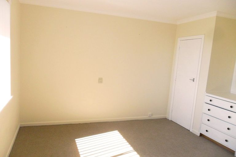 Photo of property in 40 Cunliffe Street, Johnsonville, Wellington, 6037