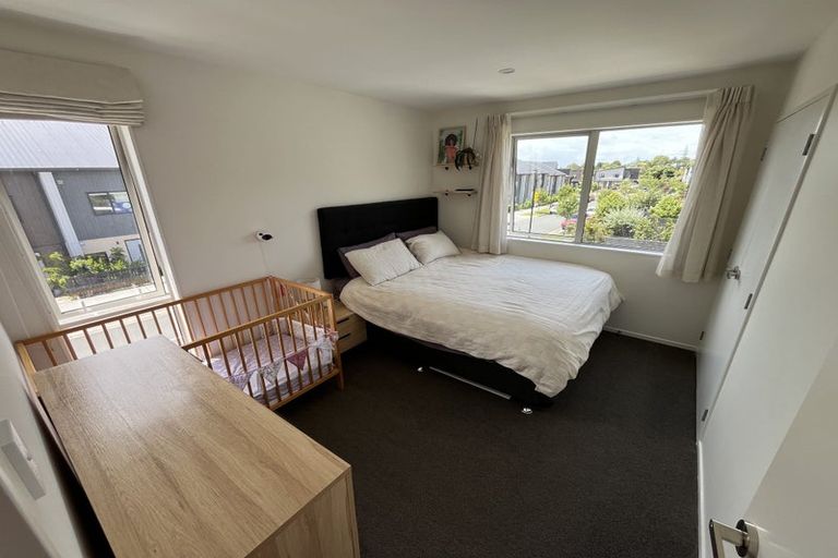 Photo of property in 325 Glengarry Road, Glen Eden, Auckland, 0602