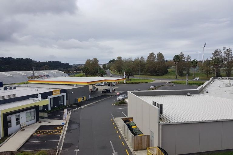 Photo of property in Albany Central, 16a/210 Dairy Flat Highway, Albany, Auckland, 0632