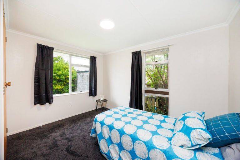 Photo of property in 4 Waihi Place, Westbrook, Palmerston North, 4412