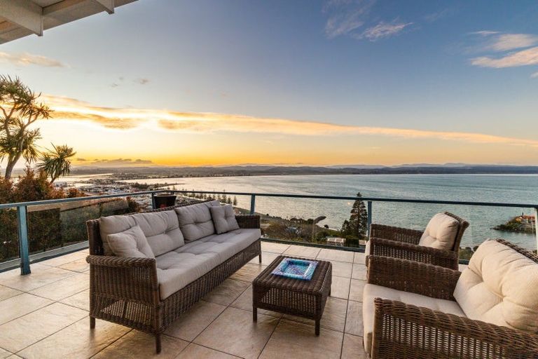 Photo of property in 157 Thompson Road, Bluff Hill, Napier, 4110