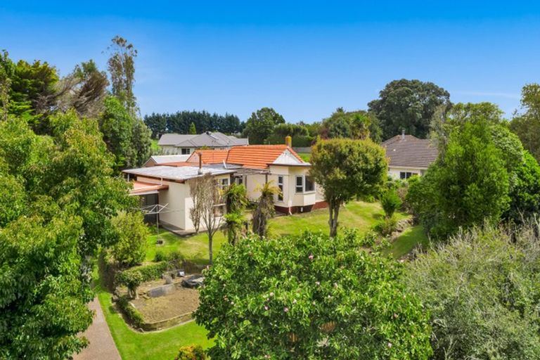 Photo of property in 149 South Road, Hawera, 4610