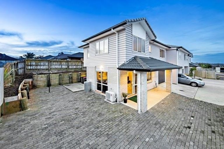 Photo of property in 55c Senator Drive, Manurewa, Auckland, 2105