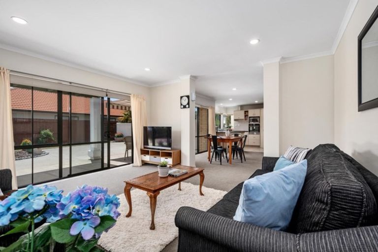 Photo of property in 27 Savannah Place, Papamoa Beach, Papamoa, 3118