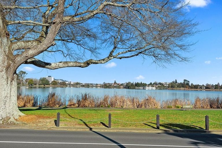 Photo of property in 27a Lake Domain Drive, Frankton, Hamilton, 3204
