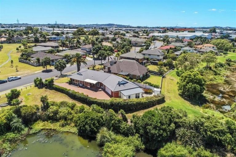 Photo of property in 85 Longford Park Drive, Takanini, 2112