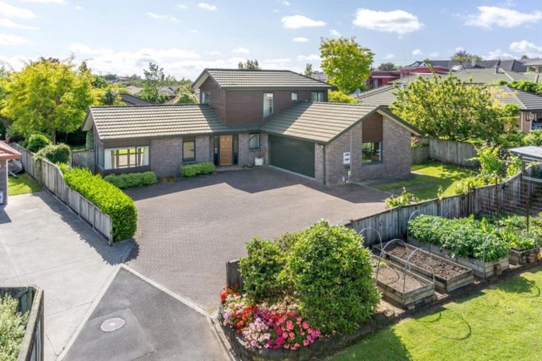 Photo of property in 24 Caversham Drive, Rototuna, Hamilton, 3210