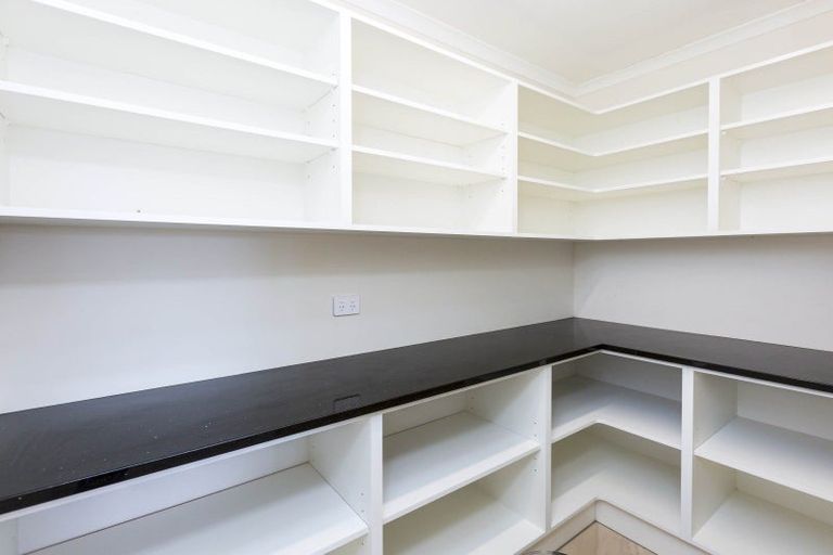 Photo of property in 16 Kerrigan Crescent, Wallaceville, Upper Hutt, 5018