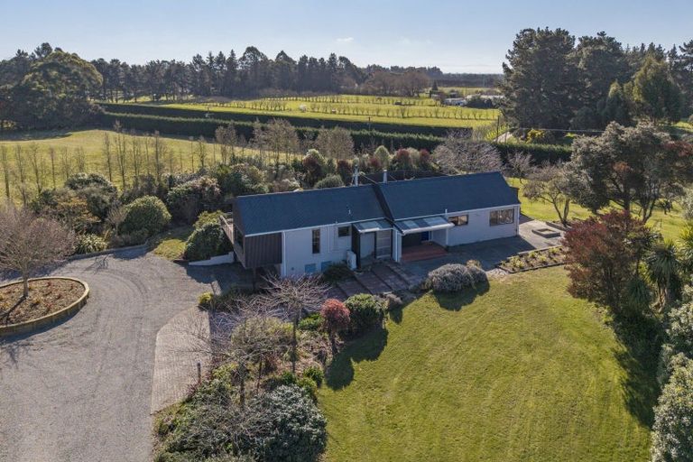 Photo of property in 915 Weedons Ross Road, West Melton, Christchurch, 7671