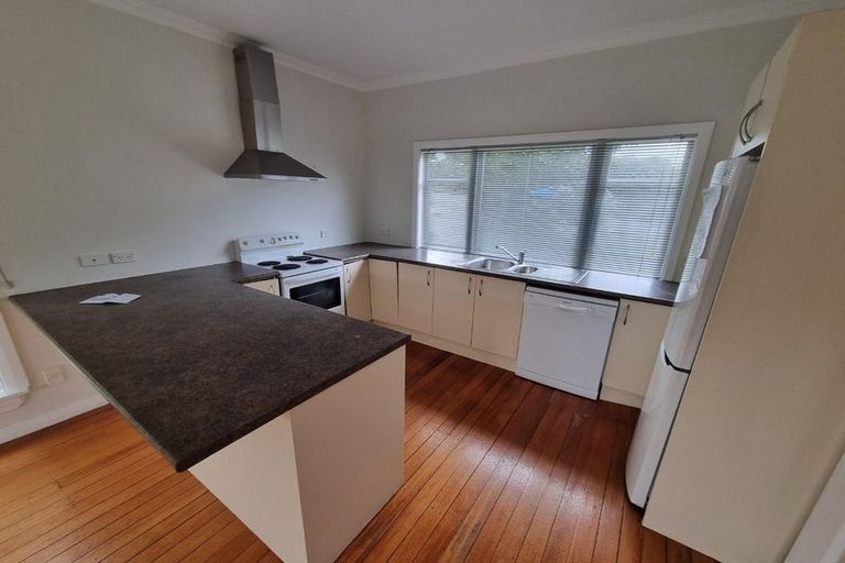 Photo of property in 1/40 Prospect Terrace, Johnsonville, Wellington, 6037