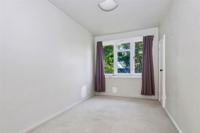 Photo of property in 37 Ogle Crescent, Te Kamo, Whangarei, 0112