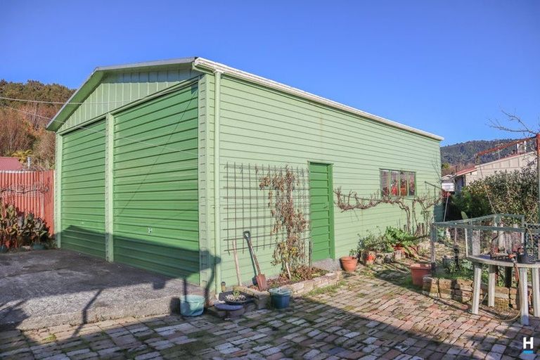 Photo of property in 1 Ross Street, Dunollie, Runanga, 7803