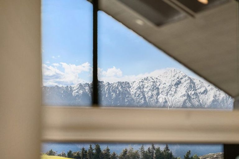 Photo of property in 4 Taurus Lane, Jacks Point, 9371