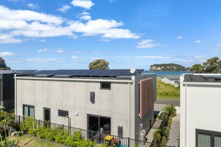 Photo of property in 305 Winifred Avenue, Whangamata, 3620