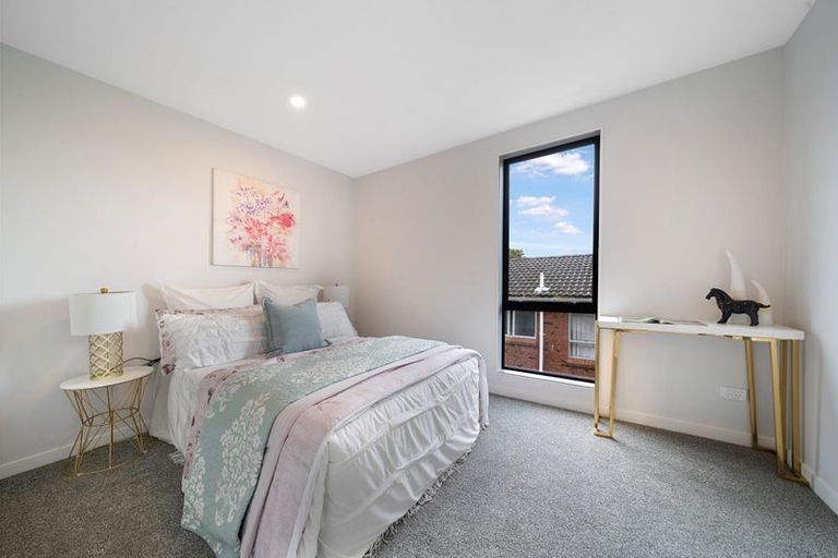 Photo of property in 14 Akehurst Avenue, New Lynn, Auckland, 0600