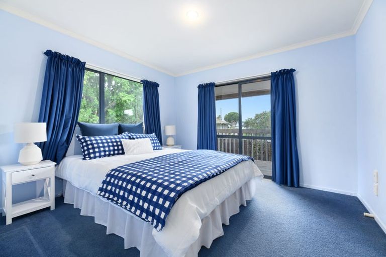 Photo of property in 18a Poto Street, Te Atatu South, Auckland, 0610