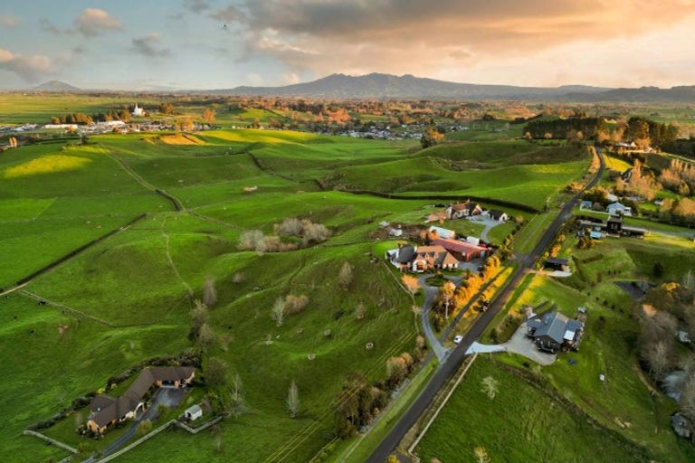 Photo of property in 143 Wallace Road, Temple View, Hamilton, 3289