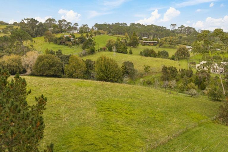 Photo of property in 37 Lloyd Road, Riverhead, Albany, 0793
