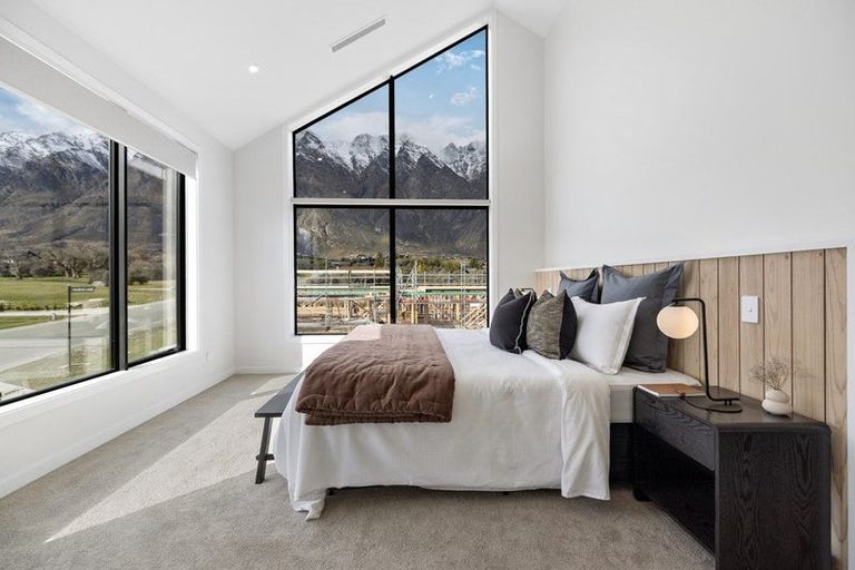 Photo of property in 2 Taurus Lane, Jacks Point, 9371