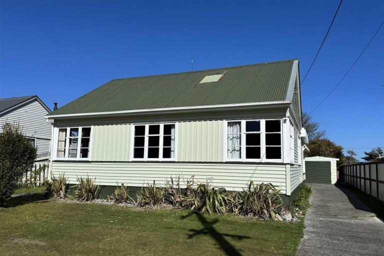 Photo of property in 58 Monro Street, Cobden, Greymouth, 7802