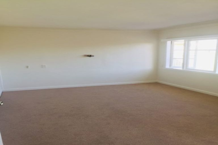 Photo of property in 1/11 Station Road, Takanini, 2112