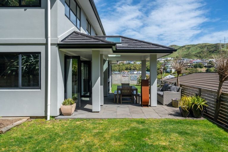 Photo of property in 6 Romaine Road, Churton Park, Wellington, 6037