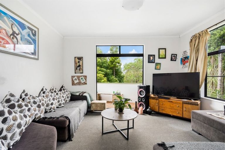 Photo of property in 45 Ogle Crescent, Te Kamo, Whangarei, 0112
