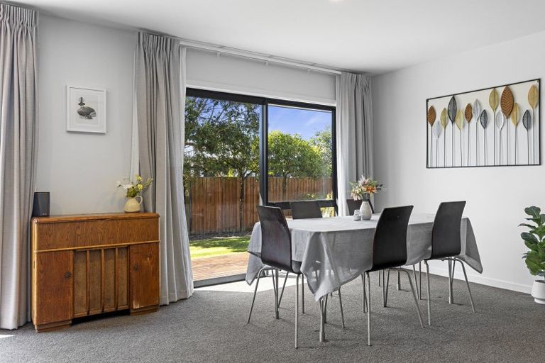 Photo of property in 249 Westminster Street, Mairehau, Christchurch, 8013