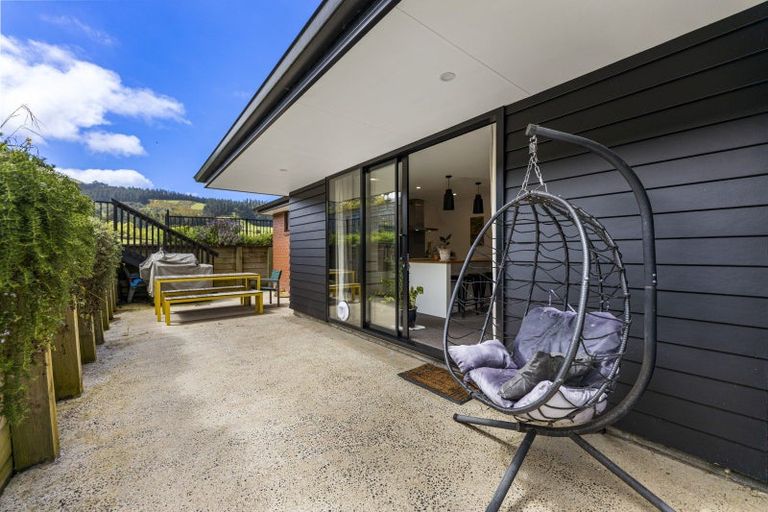 Photo of property in 22 Glendermid Close, Sawyers Bay, Port Chalmers, 9023