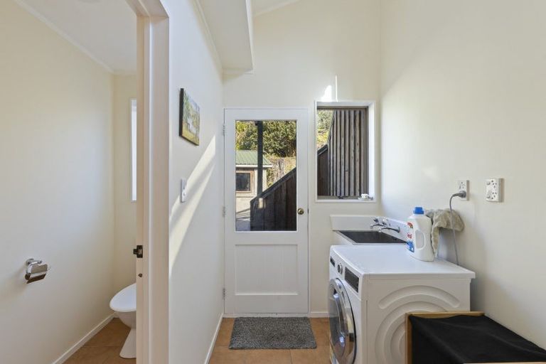 Photo of property in 62e Poplar Grove, Whalers Gate, New Plymouth, 4310