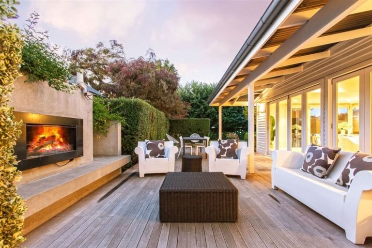 Photo of property in 47 Mansfield Avenue, St Albans, Christchurch, 8014