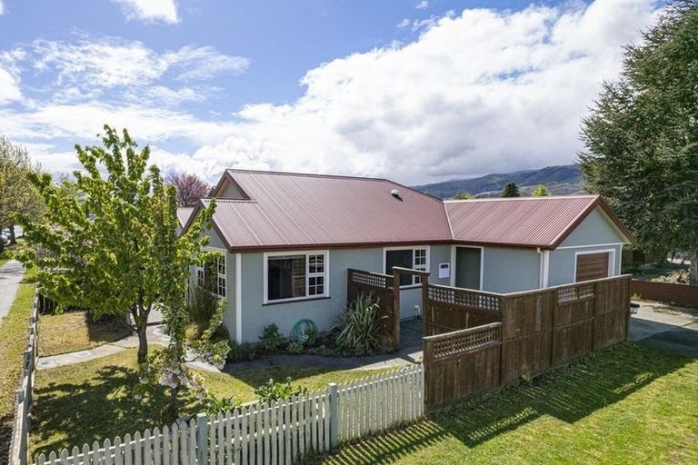 Photo of property in 2 Mayo Place, Cromwell, 9310