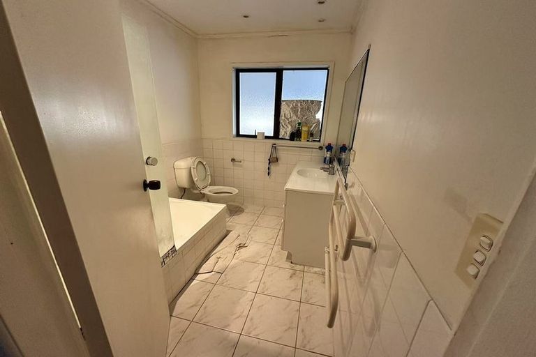 Photo of property in 10 Richard Avenue, Bucklands Beach, Auckland, 2014