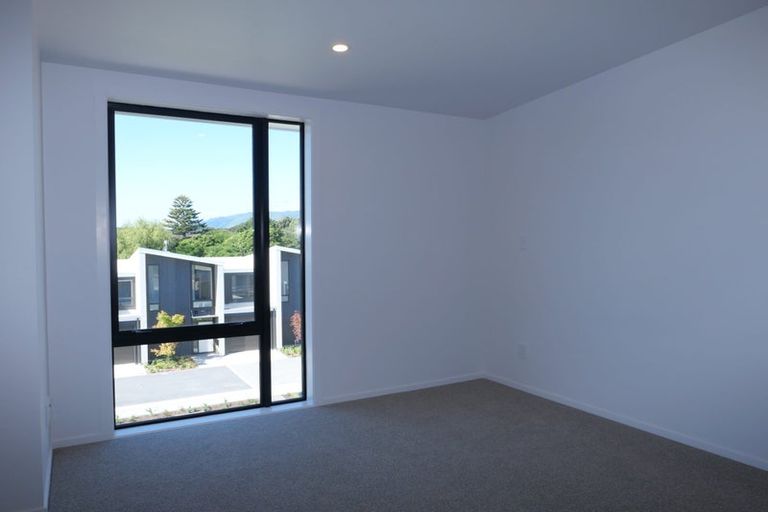 Photo of property in 41 Kamahi Place, Paraparaumu, 5032