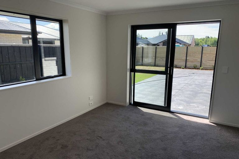 Photo of property in 7 Newbury Lane, Casebrook, Christchurch, 8051
