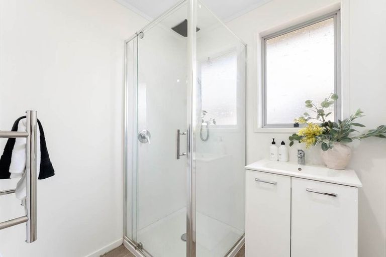 Photo of property in 142 Metcalfe Road, Ranui, Auckland, 0612