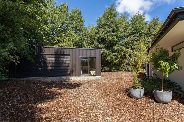 Photo of property in 43 Kingcraft Drive, Prebbleton, Christchurch, 7676