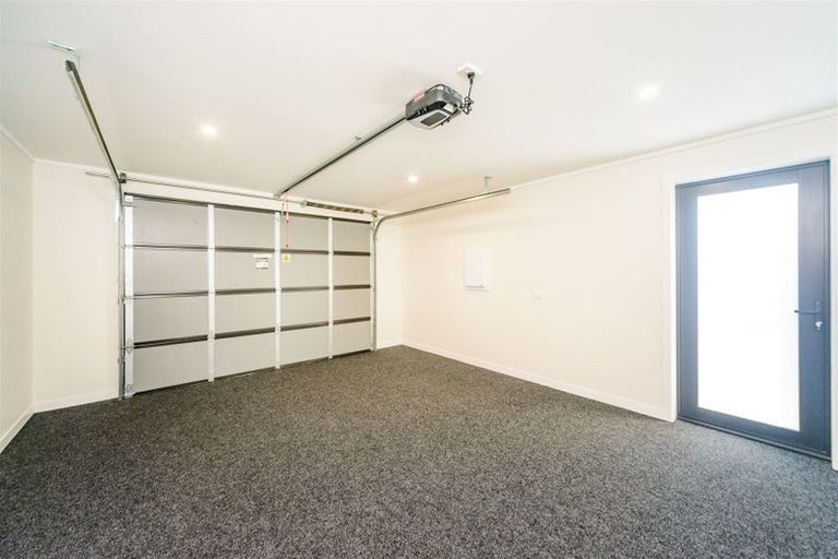Photo of property in 145b Cook Street, West End, Palmerston North, 4410