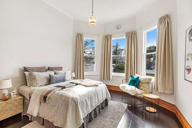 Photo of property in 51 Bath Street, Levin, 5510