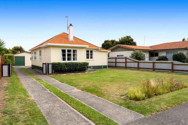 Photo of property in 54 Douglas Mclean Avenue, Marewa, Napier, 4110