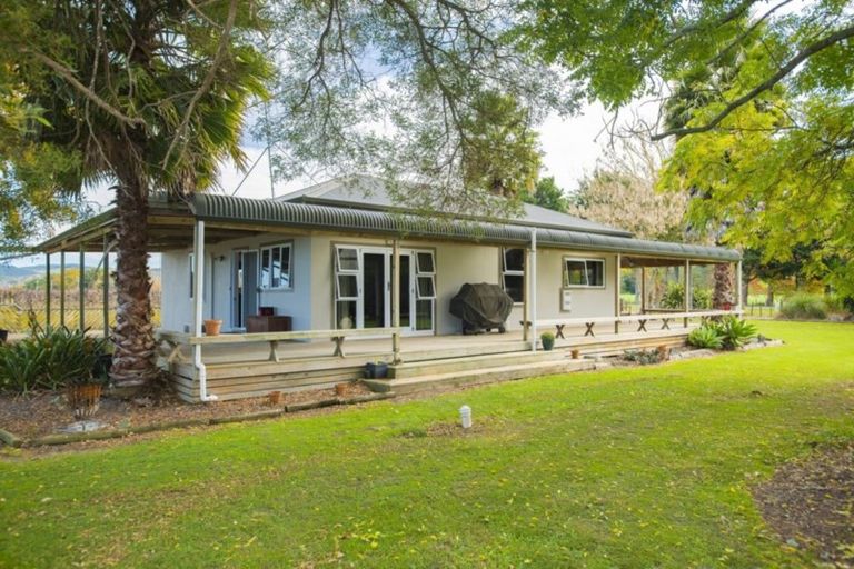 Photo of property in 144 Ngakoroa Road, Ormond, Gisborne, 4071