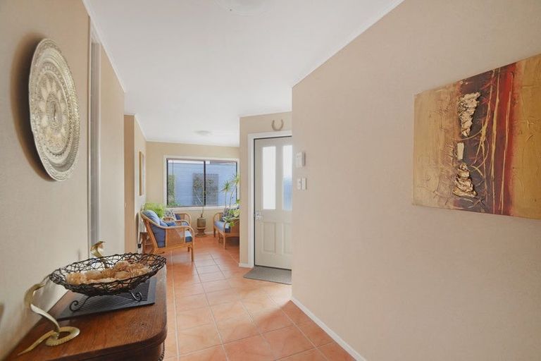 Photo of property in 10 Wera Street, Hawera, 4610