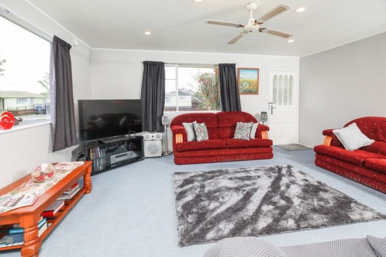 Photo of property in 18 Lindsay Crescent, Nawton, Hamilton, 3200