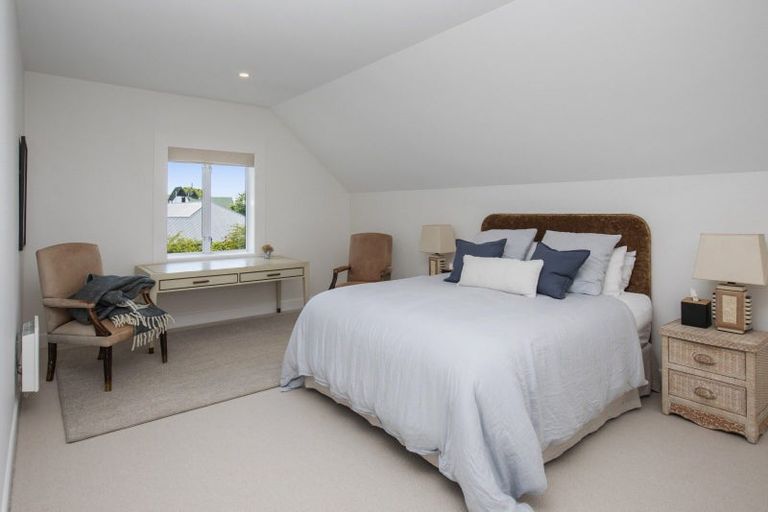Photo of property in 93 Carlton Mill Road, Merivale, Christchurch, 8014
