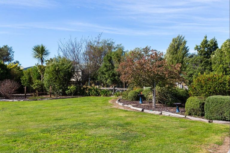Photo of property in 4 Endelave Way, Carterton, 5713